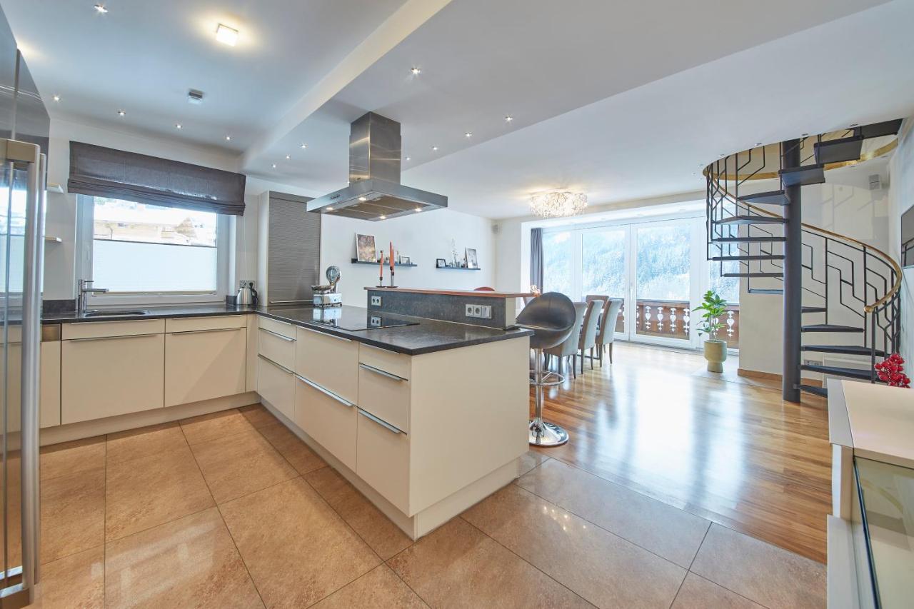 Marys Holiday Penthouse Saalbach-Hinterglemm Bagian luar foto